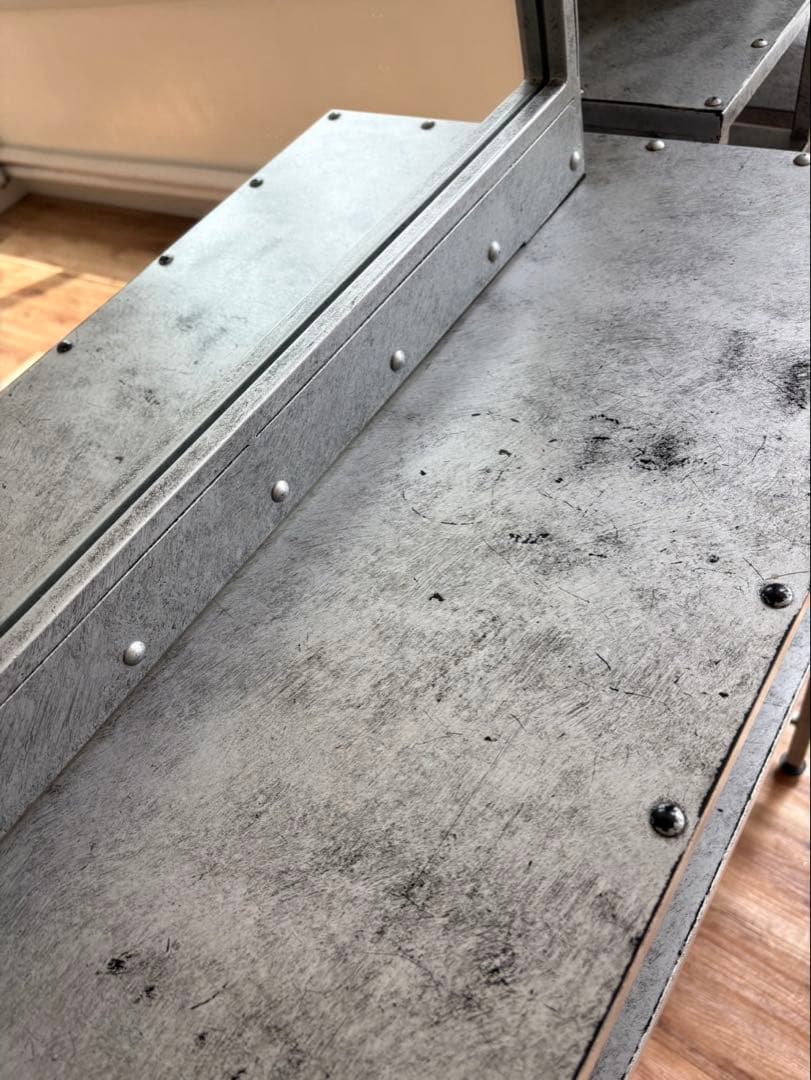 アンティーク調メタルフレーム美容室サロン用鏡台６台