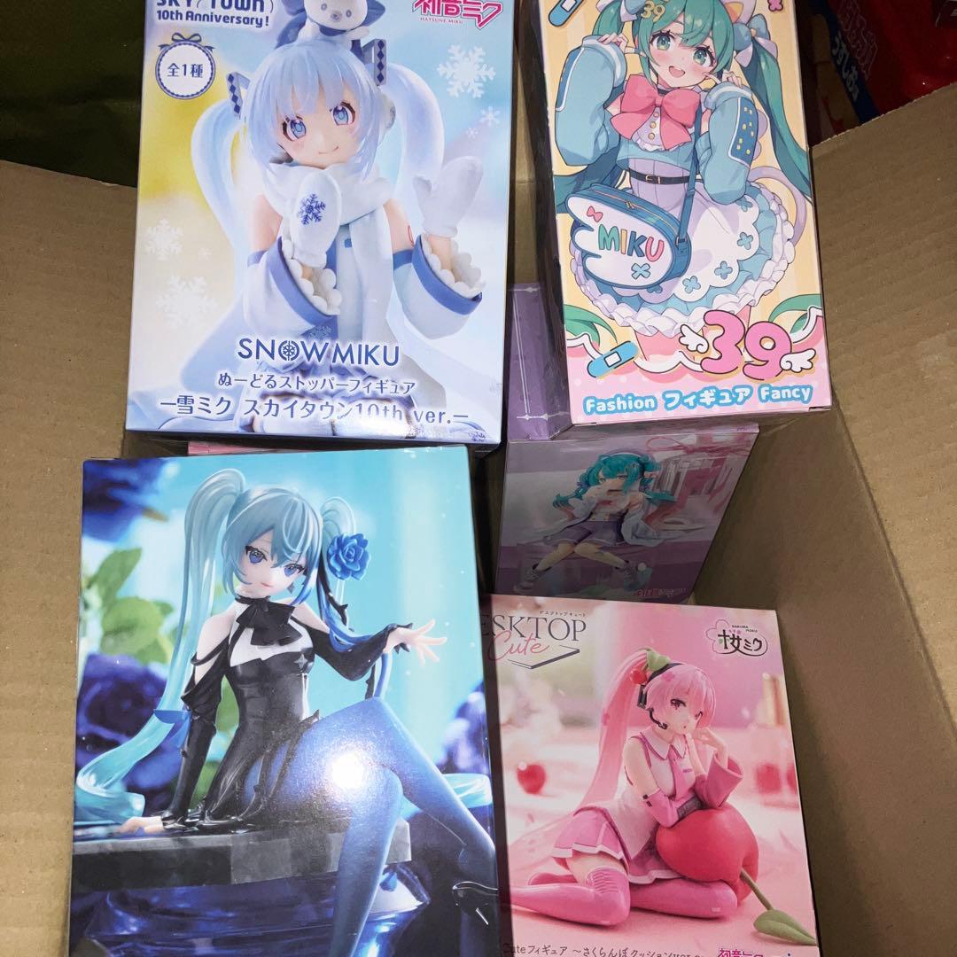 初音ミクフィギュア