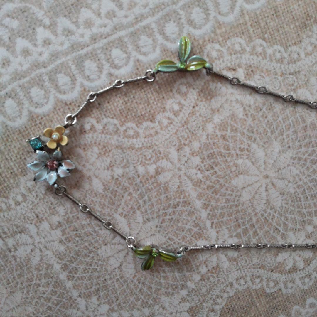 ジェラルドヨスカ　ニューヨークブランド 花と葉のネックレス未使用