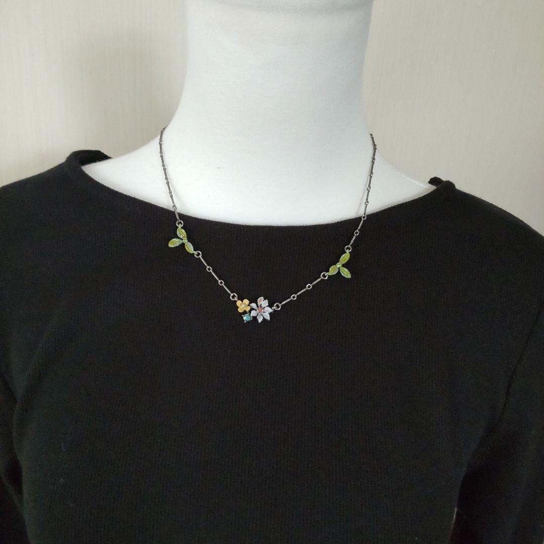 ジェラルドヨスカ　ニューヨークブランド 花と葉のネックレス未使用