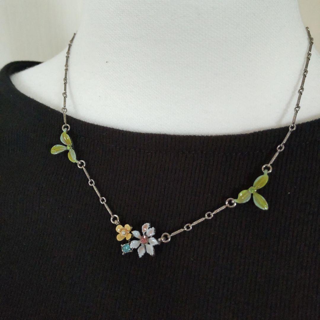 ジェラルドヨスカ　ニューヨークブランド 花と葉のネックレス未使用