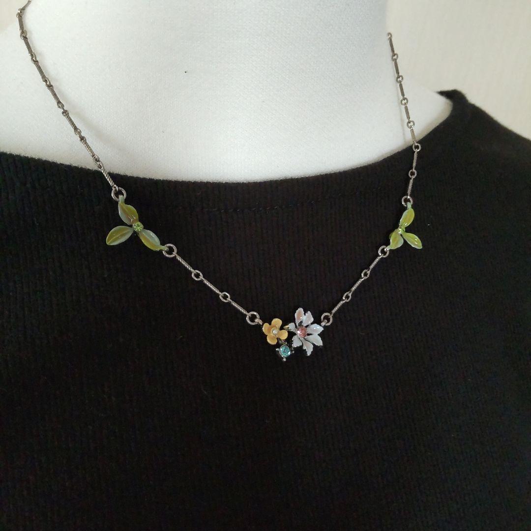 ジェラルドヨスカ　ニューヨークブランド 花と葉のネックレス未使用