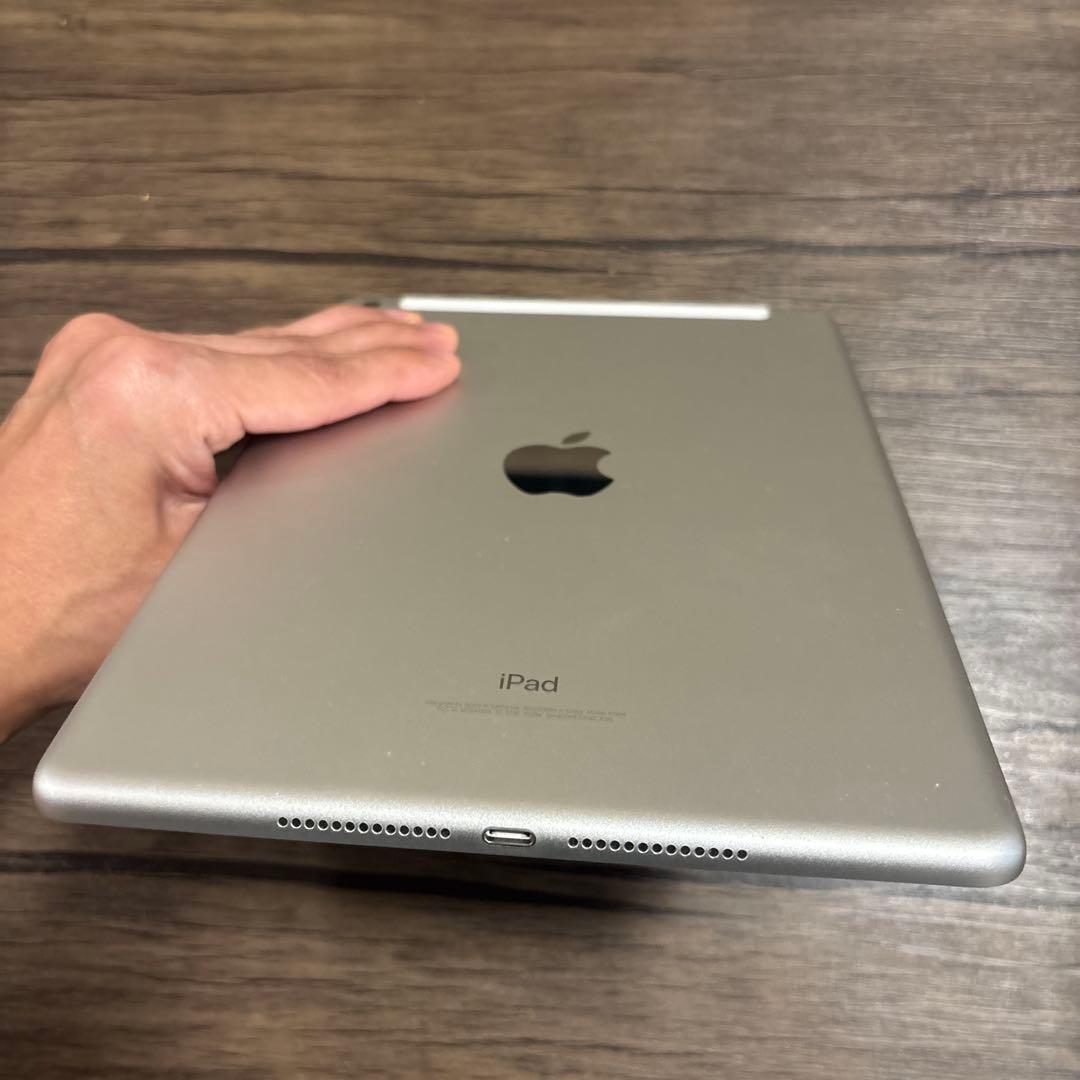 iPad第6世代128GB (SIMロック解除済)