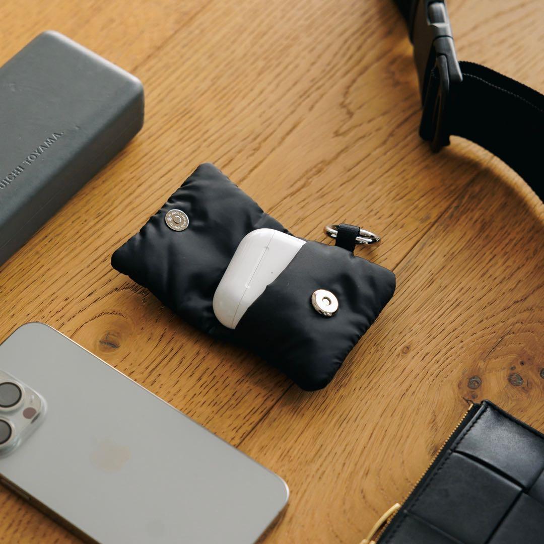 H*i様 CLESSTE PADDED AIR PODS CASE