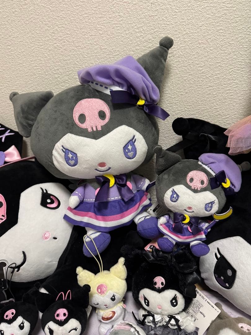 真夜中のメロクロ　クロミマスコット　ラストワン等　クロミグッズ35点　まとめ売り