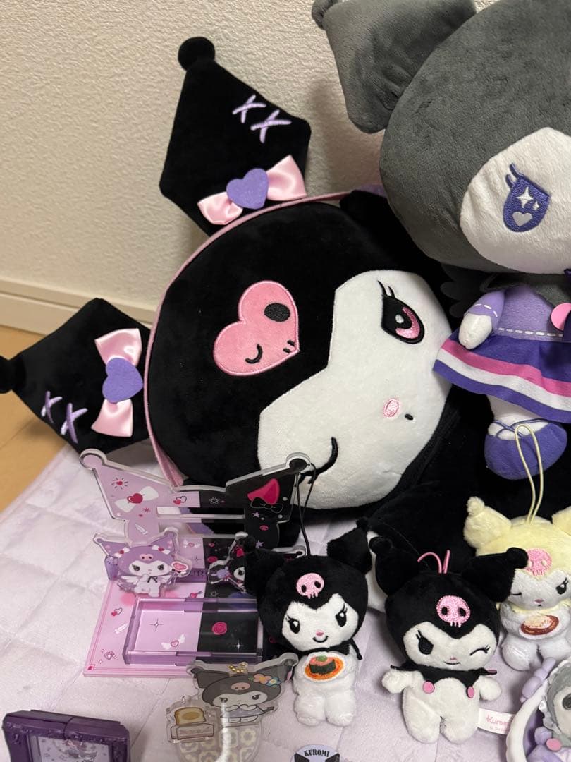 真夜中のメロクロ　クロミマスコット　ラストワン等　クロミグッズ35点　まとめ売り