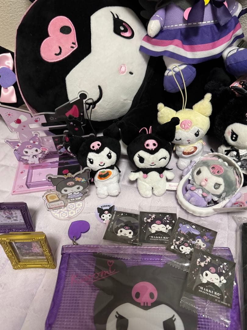 真夜中のメロクロ　クロミマスコット　ラストワン等　クロミグッズ35点　まとめ売り