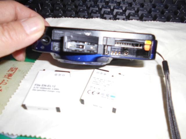 Nikon COOLPIX S9300　◆難あり◆