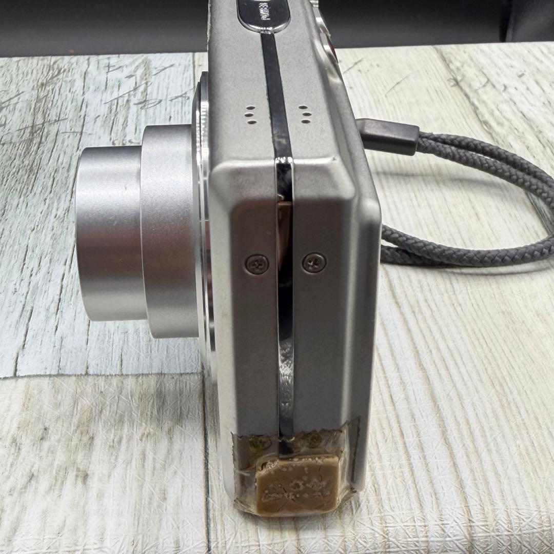 オリンパスOLYMPUS FE-220