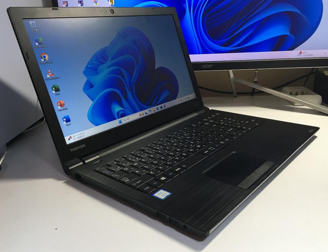 東芝dynabook AZ35/GB Windows11