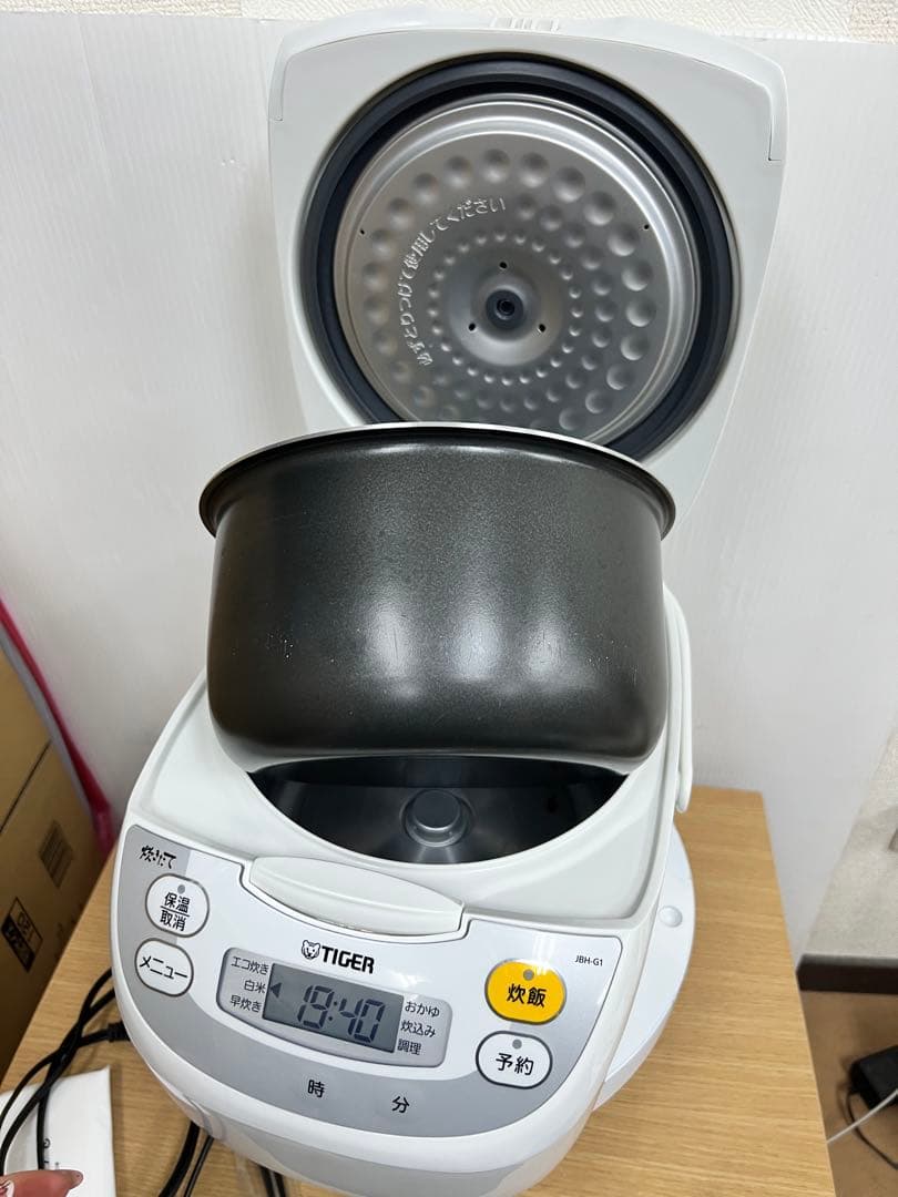 TIGER タイガー マイコン炊飯ジャー JBH-G101 2020年製