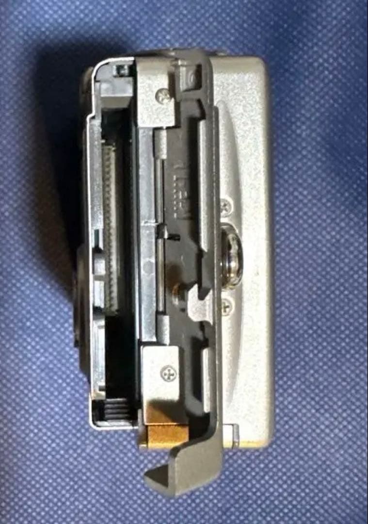 Canon IXY Digital 200 本体 ウォータープルーフケース付