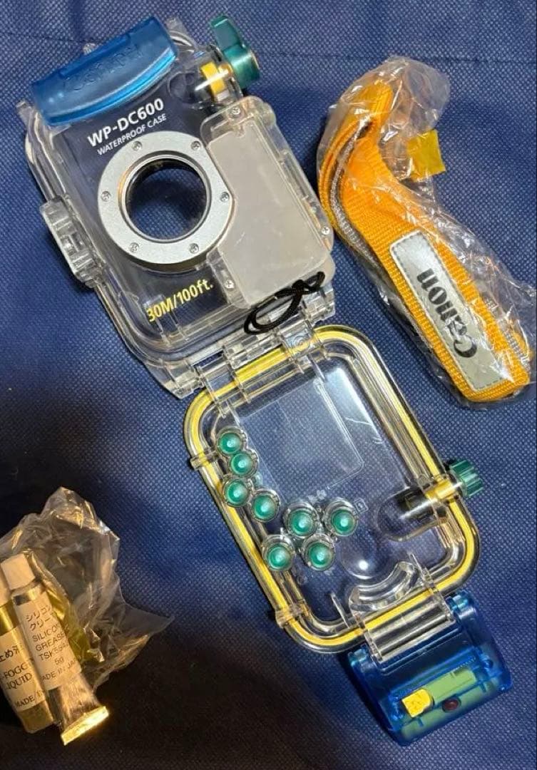 Canon IXY Digital 200 本体 ウォータープルーフケース付