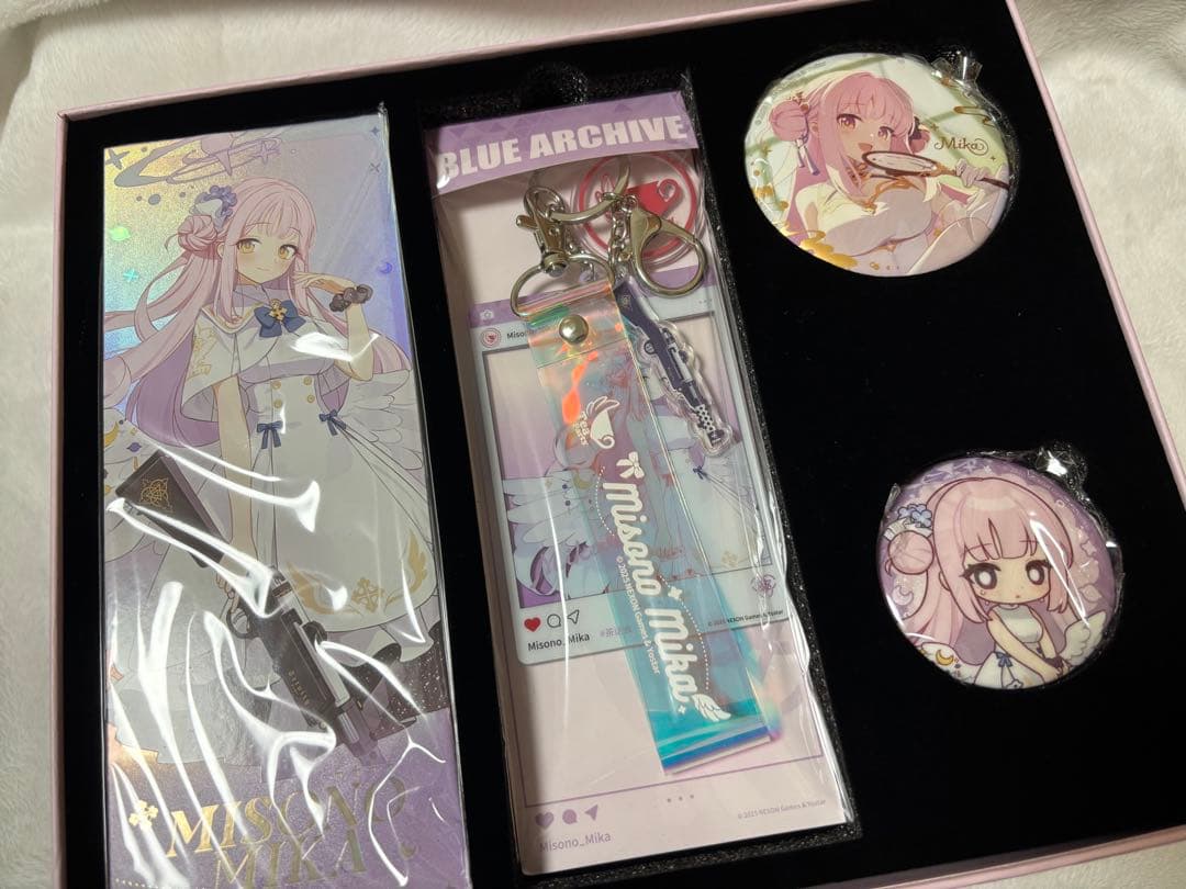 ブルアカ 聖園ミカ 中国限定 サプライズボックス 白露清輝