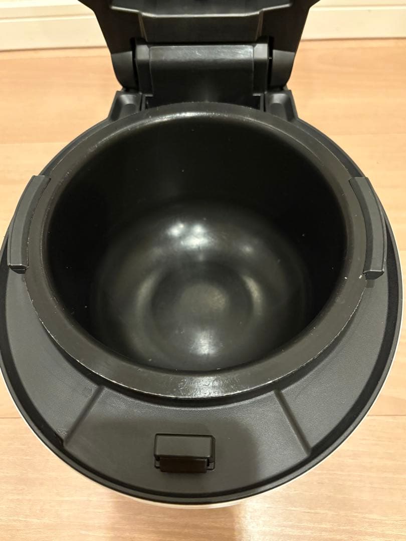 シャープ ヘルシオ ホットクック KN-HW10E 美品