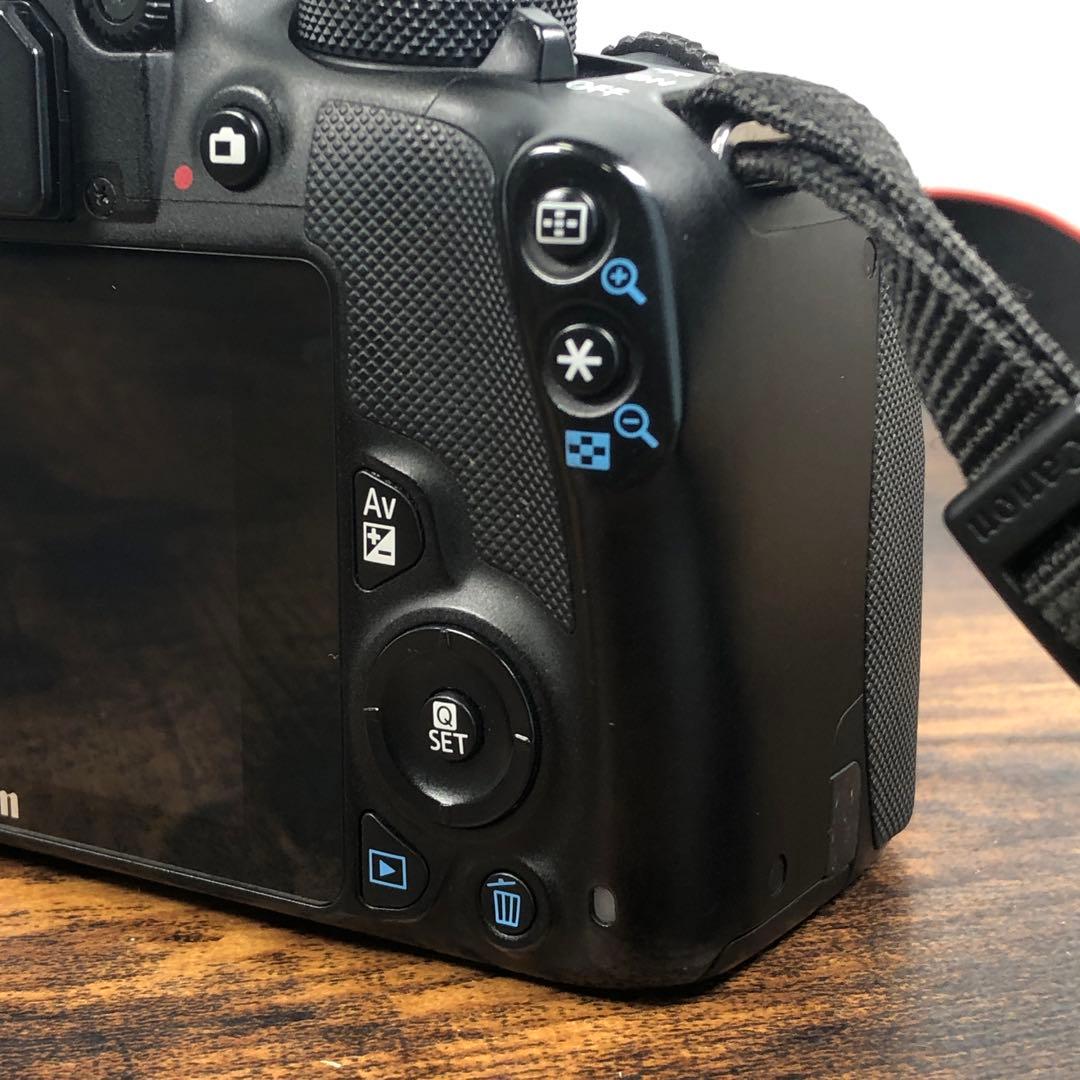 Canon EOS Kiss X7 デジタル一眼レフカメラ