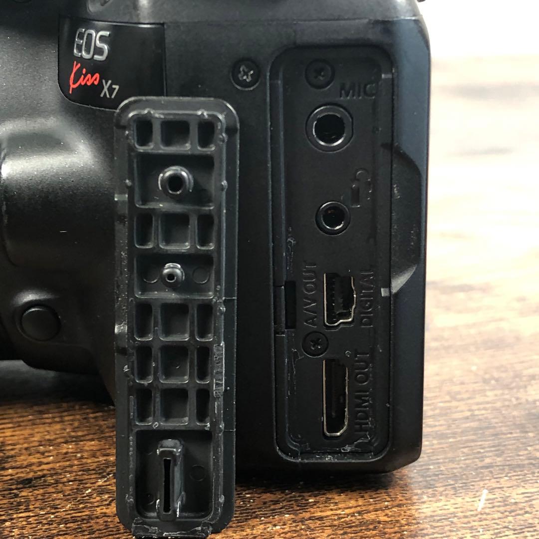 Canon EOS Kiss X7 デジタル一眼レフカメラ
