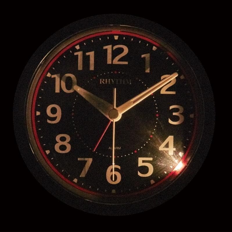 ② RHYTHM リズム タフバトラーラウド 目覚まし時計 ホワイト