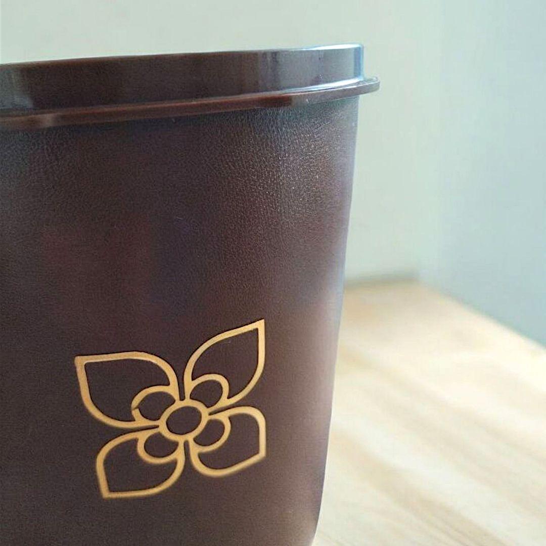 タッパーウェア 4個セット 密閉容器 ブラウン Tupperware