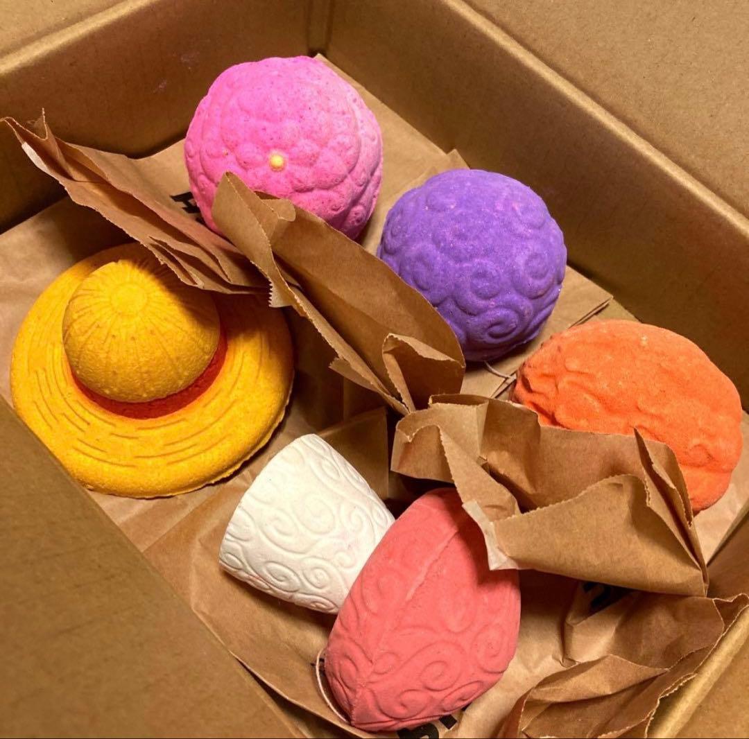 LUSH ワンピース バスボム 全5点セット コラボ 入浴剤
