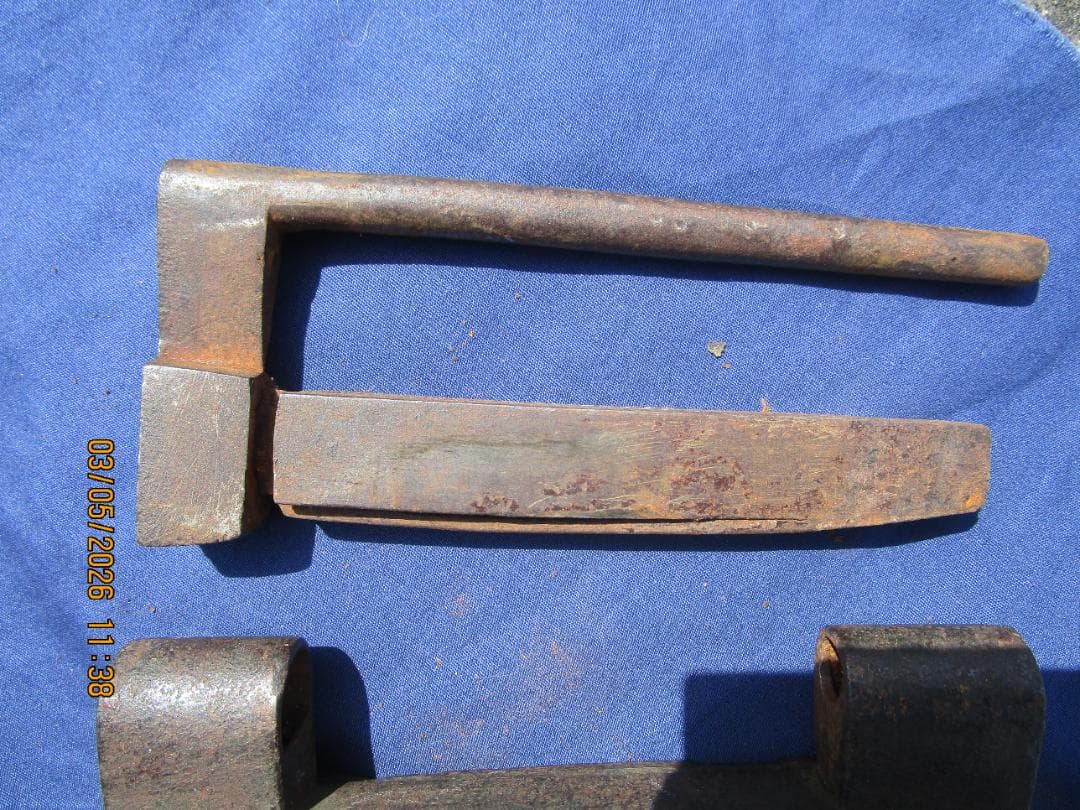 錠前　鍵　阿波錠　鉄製錠前　時代物　2枚バネ　開閉可能　鍵とセット　1個