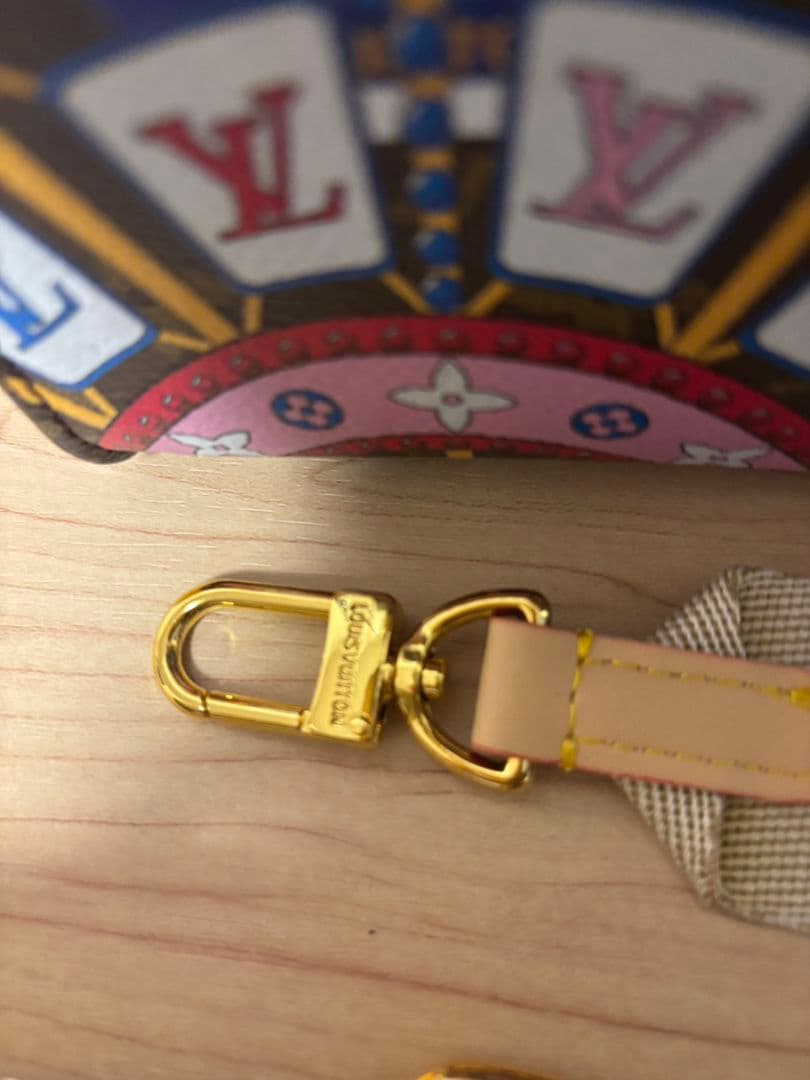 LouisVuittonオンザゴー★ヴィヴィエンヌ★村上隆