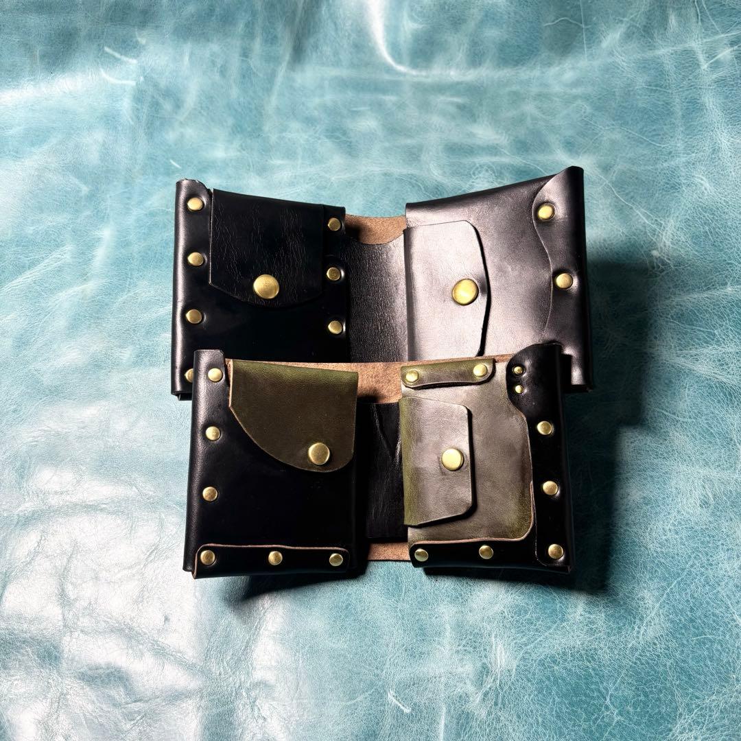 コンパクト二つ折り革財布　クロムエクセル　黒・緑色　真鍮　cx-hw-001