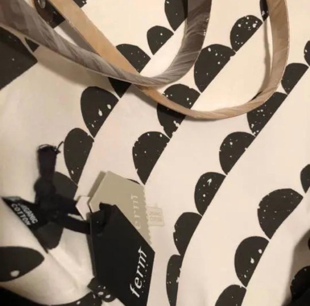 ファームリビング　バスケット　籠　北欧　デンマーク　おもちゃ箱　ランドリー