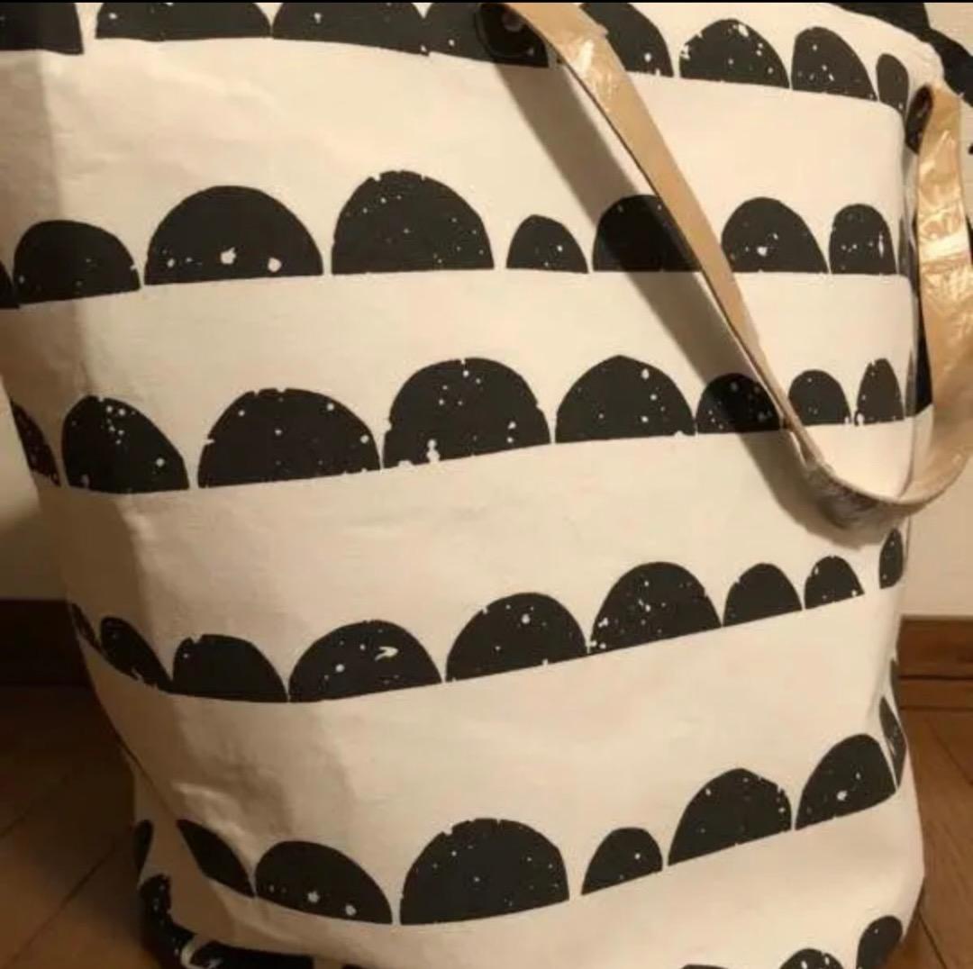 ファームリビング　バスケット　籠　北欧　デンマーク　おもちゃ箱　ランドリー