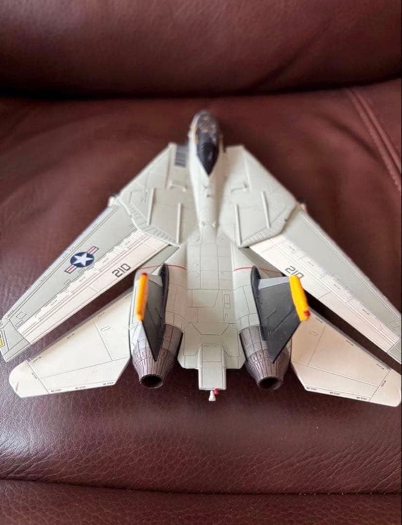 F14 A アメリカ　海軍 第84戦闘飛行隊　ジョリーロジャース　F-14