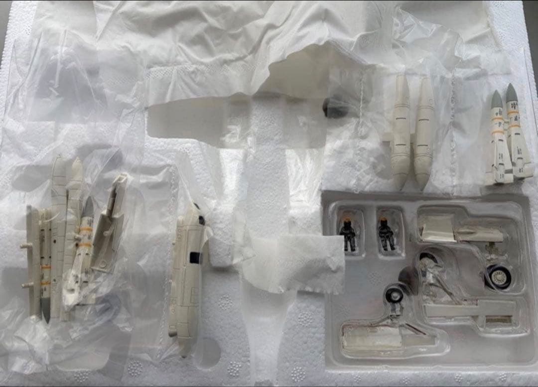 F14 A アメリカ　海軍 第84戦闘飛行隊　ジョリーロジャース　F-14