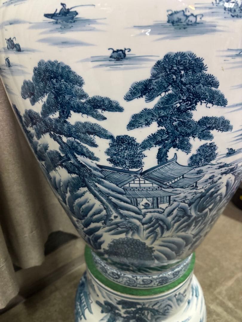 【有田焼　金龍窯　‼️】山水飾壷　沈香壺　　大壷骨董品 飾壺 置物 古美術品