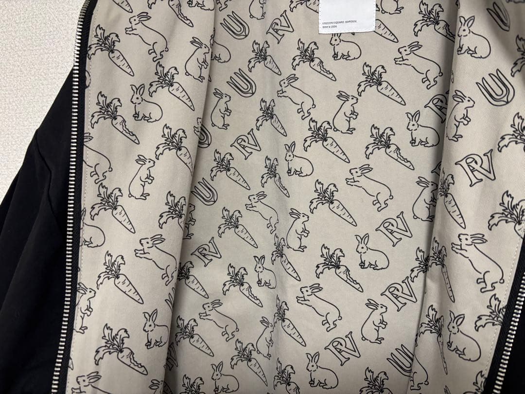 UNISON SQUARE GARDEN　PVスウィングジャケット（M）