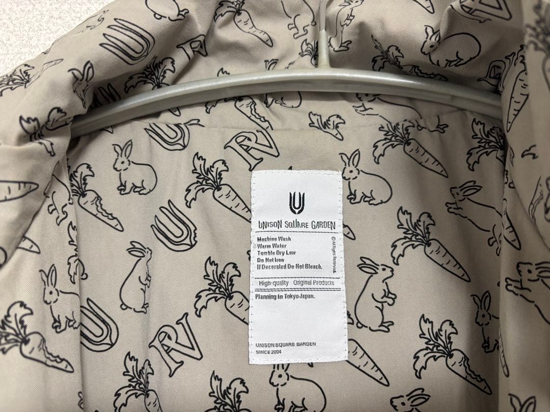 UNISON SQUARE GARDEN　PVスウィングジャケット（M）