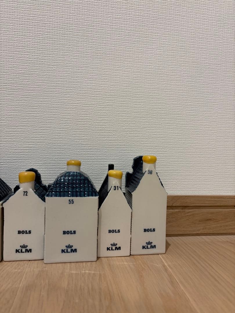 【レア】KLMオランダ航空 デルフト焼 ミニチュアハウス14個 BOLS 飛行機