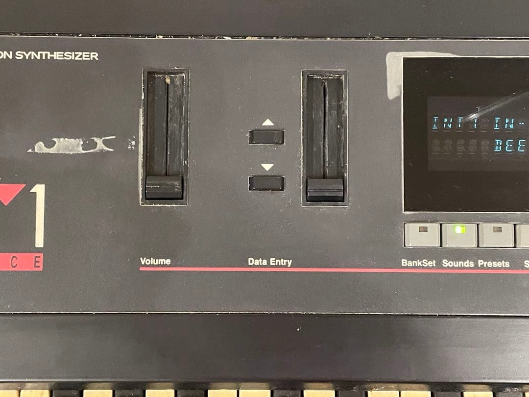 ensoniq SD-1 ジャンク品