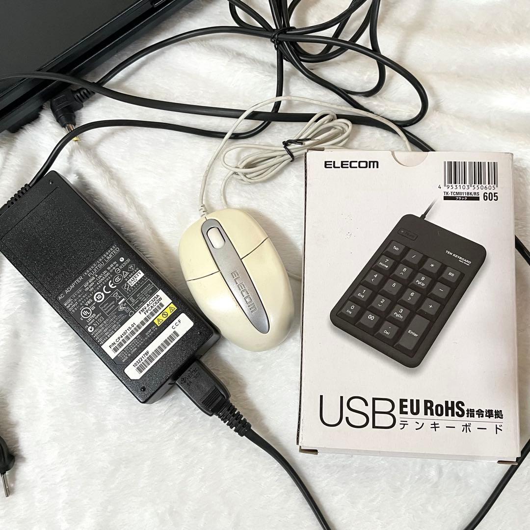 Windows7 ノートパソコン 富士通FMV-A8290 Officeテンキー