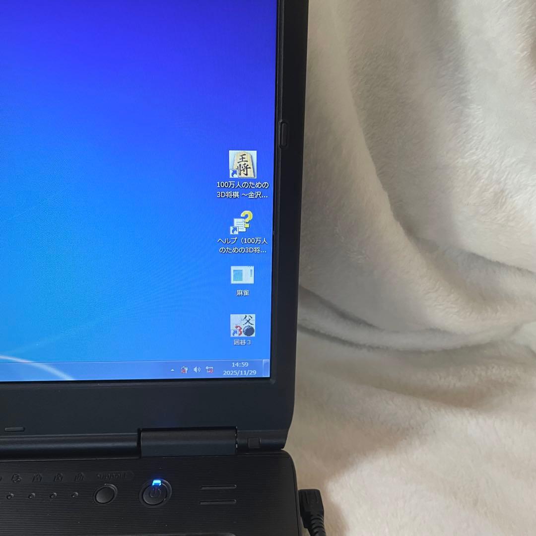 Windows7 ノートパソコン 富士通FMV-A8290 Officeテンキー