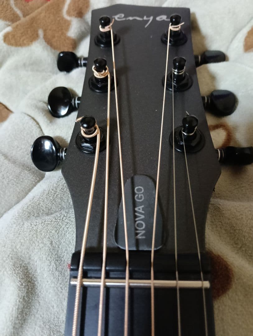 ENYA エンヤ Enya Nova Go Mini 極美品 トラベルギター