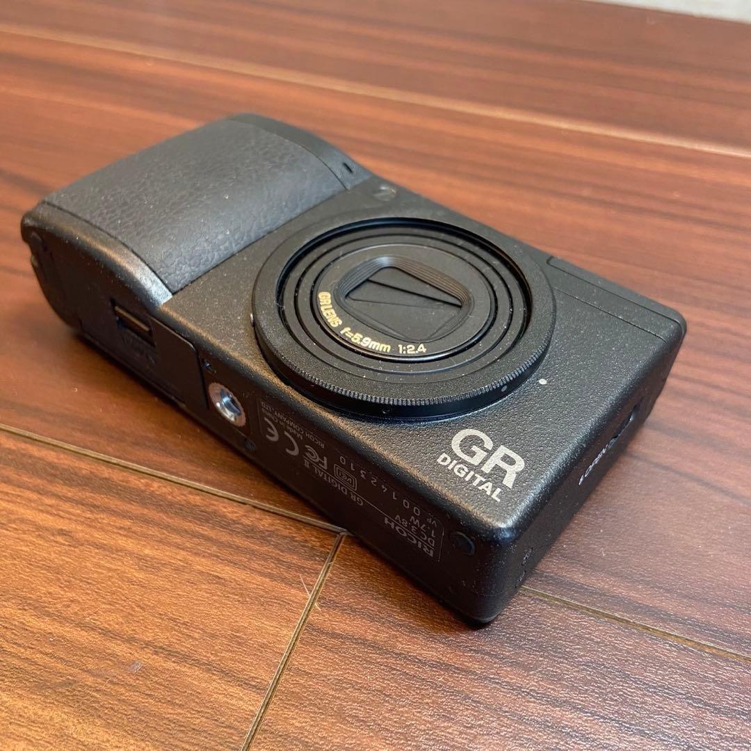 RICOH GR DIGITAL Ⅱ デジカメ ほぼ新品 4940