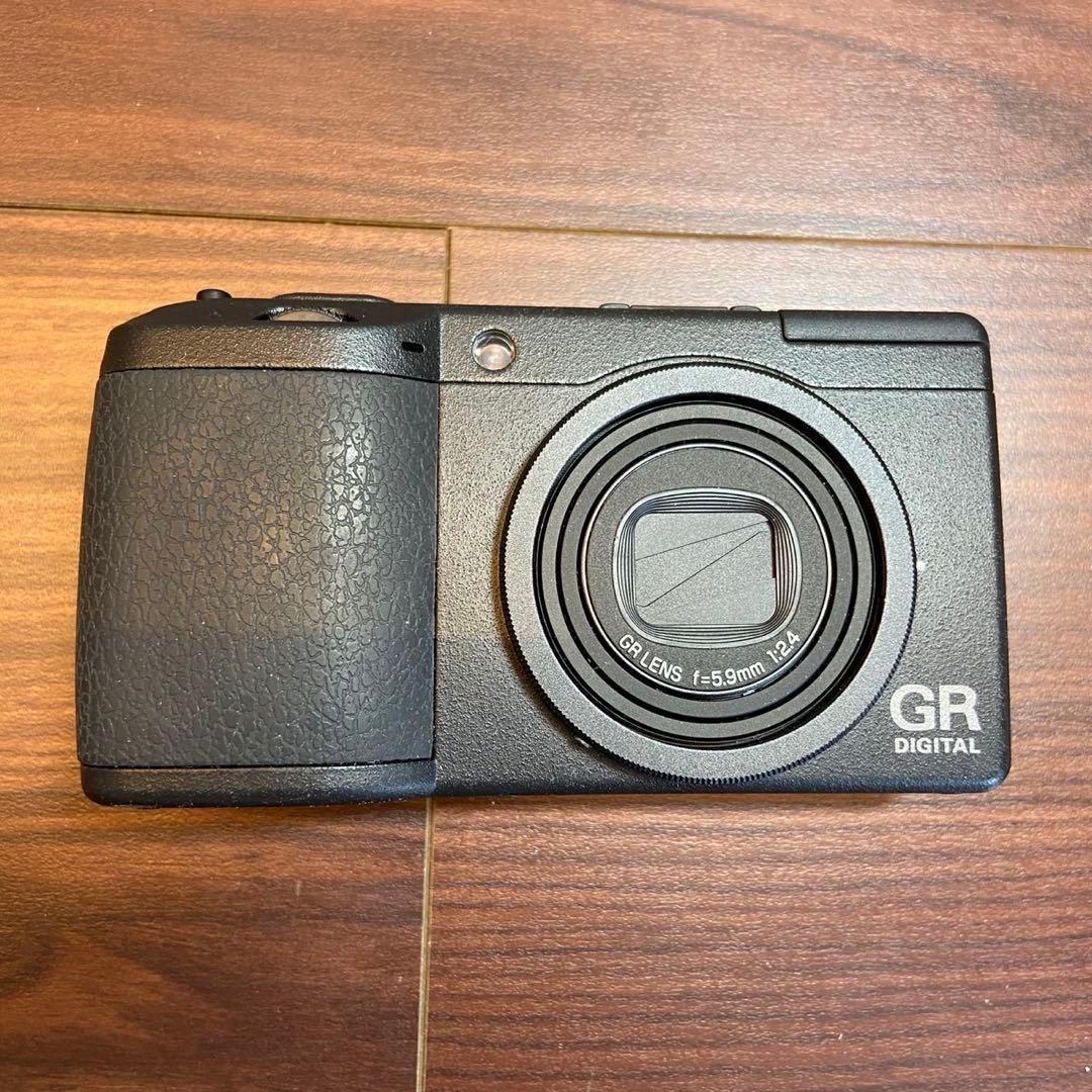 RICOH GR DIGITAL Ⅱ デジカメ ほぼ新品 4940