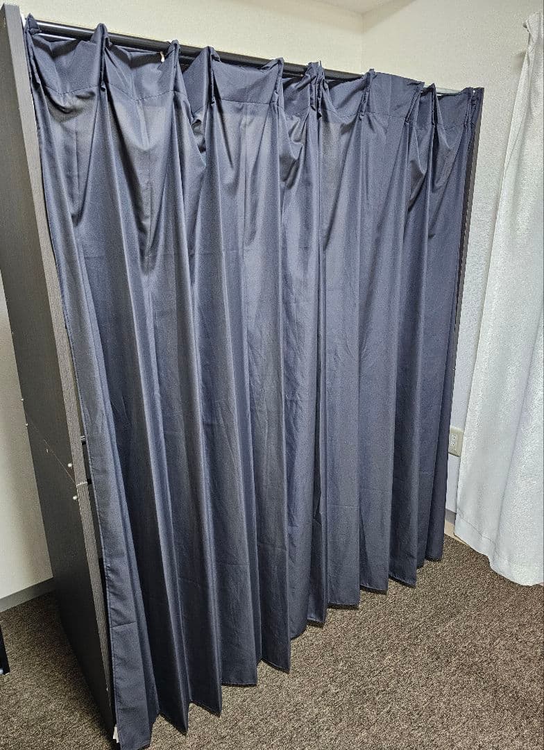 ハンガーラック　コートラック　クローゼットハンガー　収納