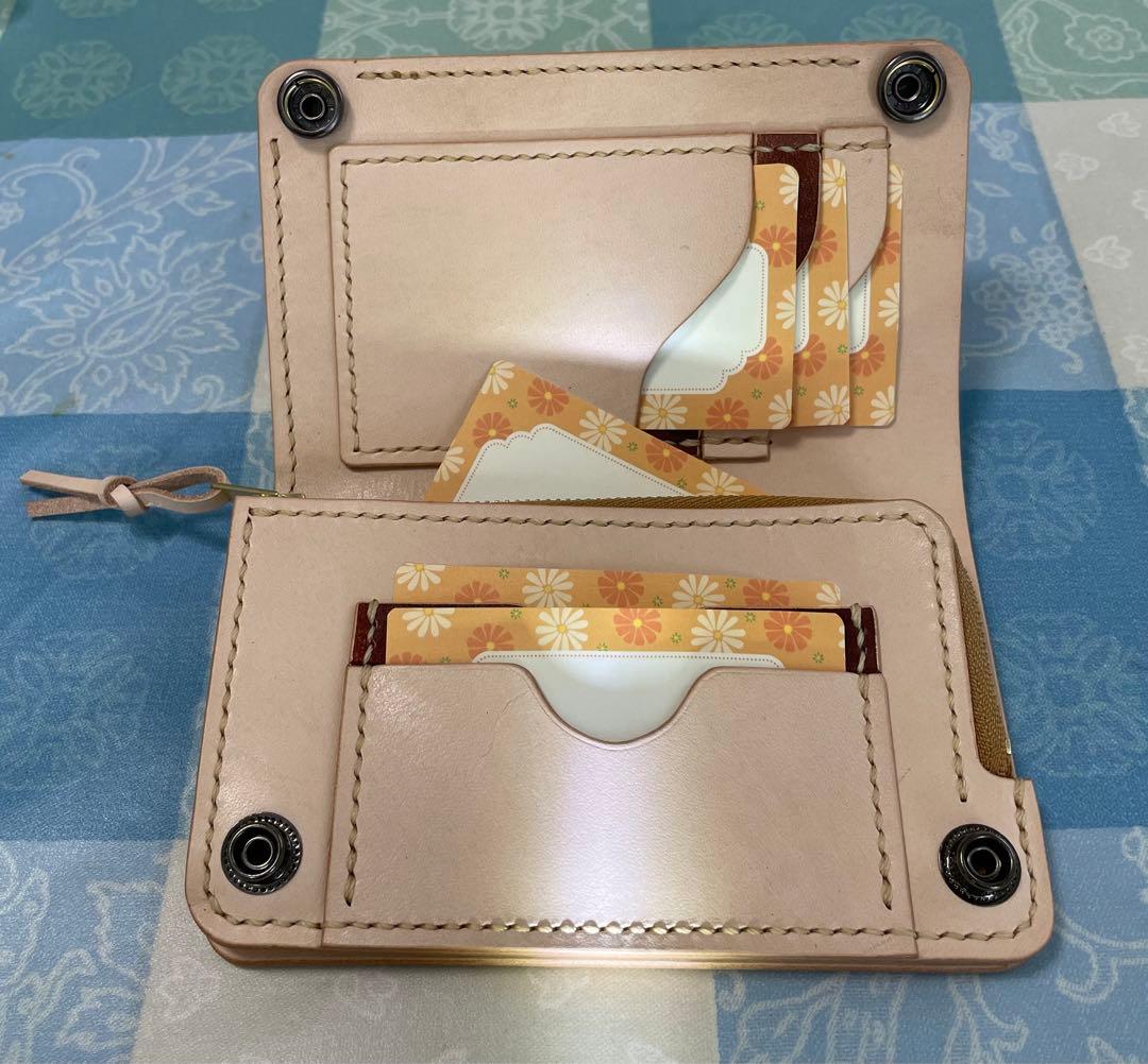 トラッカーウォレット　ミドルサイズ　お札を楽に収納　赤＋茶＋ナチュラル