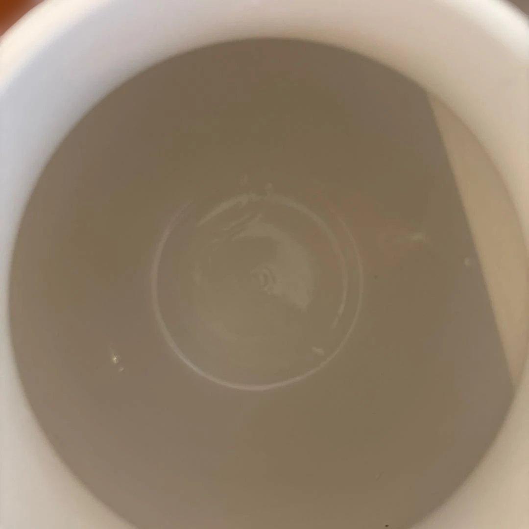 デンマークKAHLERのオマジオ　ホワイト×ライトグレーの優雅でセレブ的な花瓶