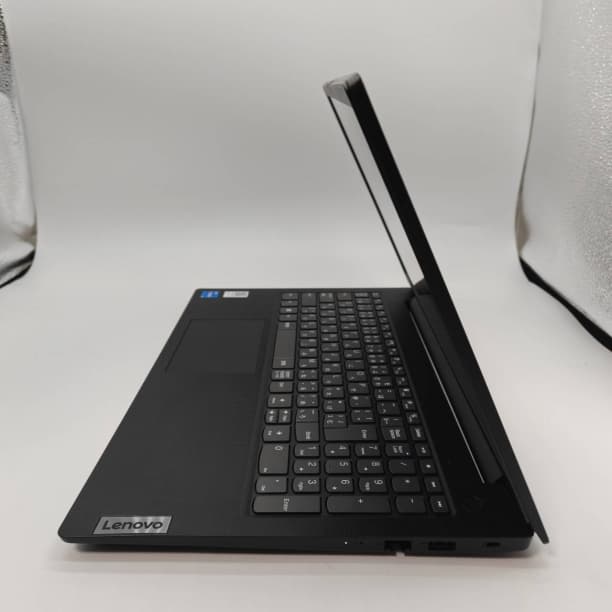 SSD1TB 第12世代 i5 16GBバッテリ新品フルHD 15 レノボ