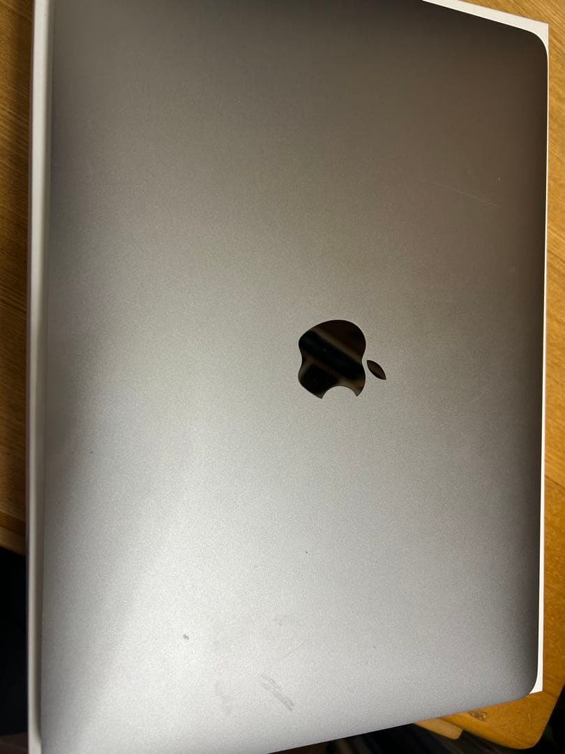 MacBook Air M1 アップル保証2026年まで