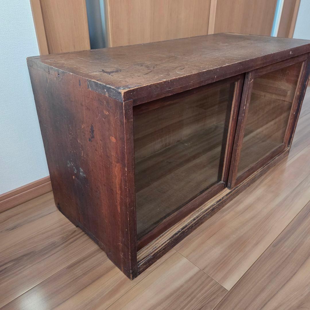 ガラス引戸棚 陳列ケース 収納棚 古家具硝子 当時物 アンティーク