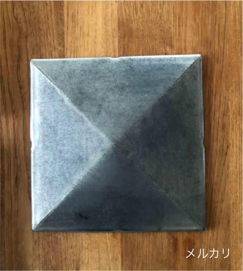 有田焼　李荘窯　マンガン銀彩　七段重