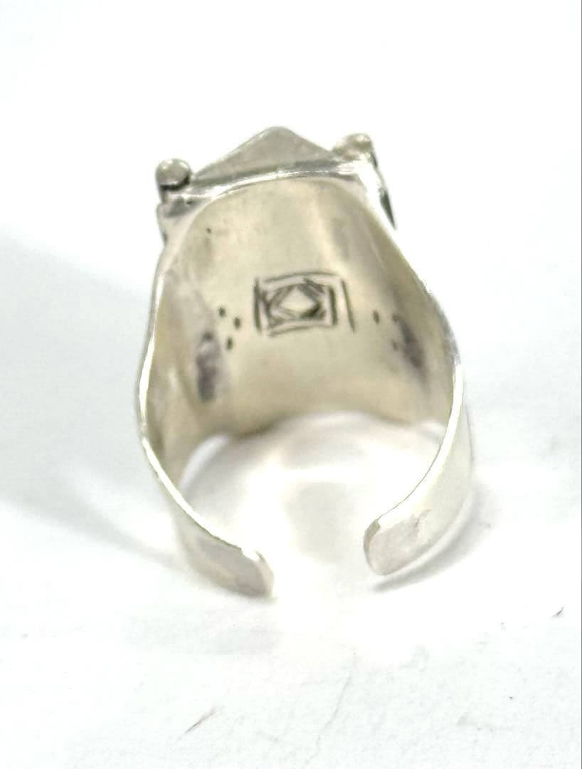 トゥアレグ族　ハンドメイド　シルバーリング　　(１)