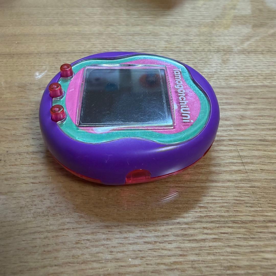 たまごっちuni ユニパープル　箱付き　説明書付き　充電器新品 フルセット